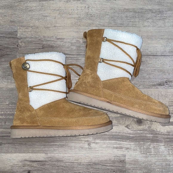 Koolaburra by Ugg Michon Faux Shearling Trimmed Short Boot - Picture 2 of 9